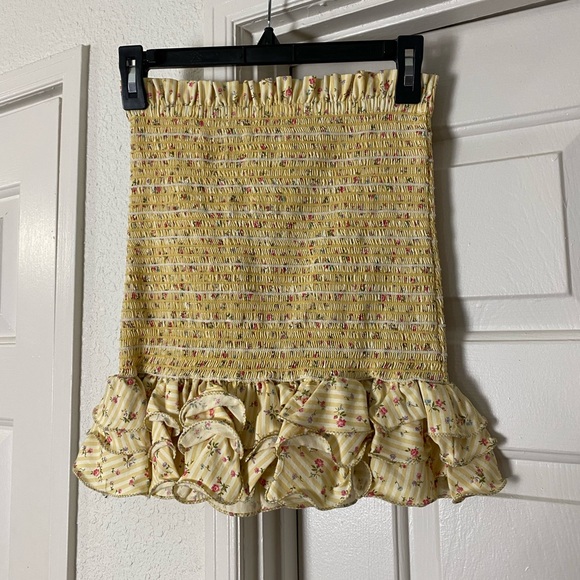 Petersyn Natural Barrett Ruffle Skirt Buttermilk - Picture 6 of 9